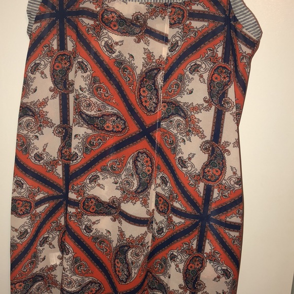 Oddy Button Down Top M - Picture 8 of 9